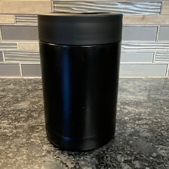 12 oz Can Cooler - Picture 1 of 4